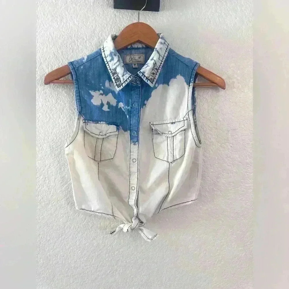 Chiquelle Sleeveless Bleached Denim Shirt Studded Collar Size Medium Tie Front